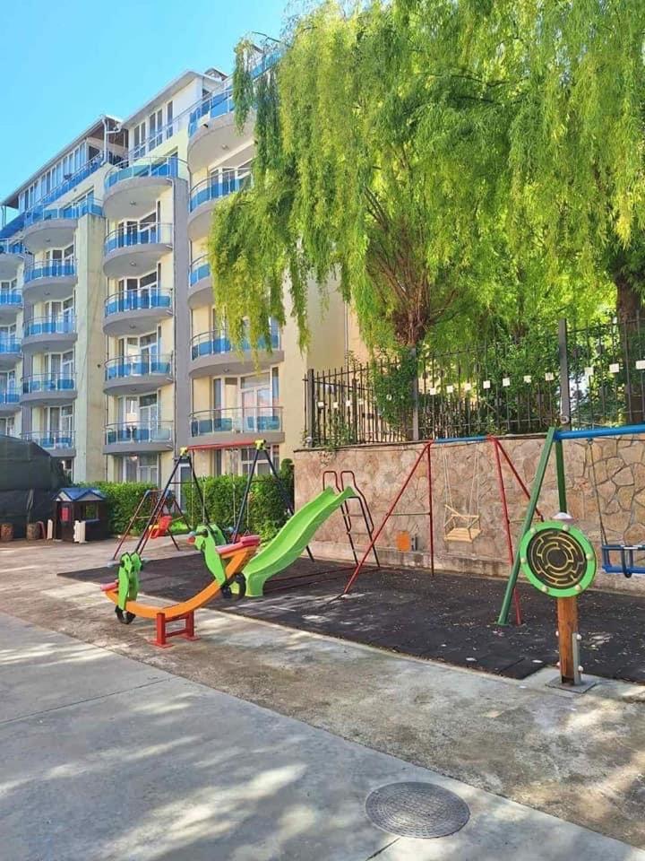 Oazis Cozy Beach Apartment Ravda Exteriér fotografie